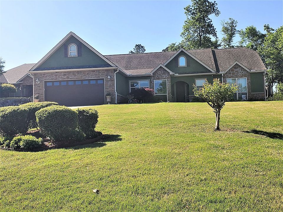 1st image of 135 Forest Lakes Blvd