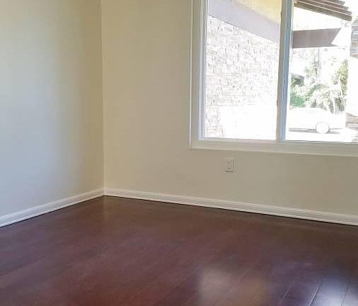 4th image of 11433 Tribuna Ave