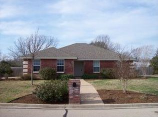 232 Sunrise Ln, Mc Gregor, TX 76657