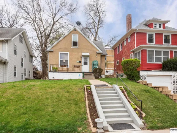 3123 Mason St, Omaha, NE 68105