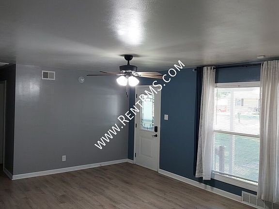 5th image of 5524 SW 13th St