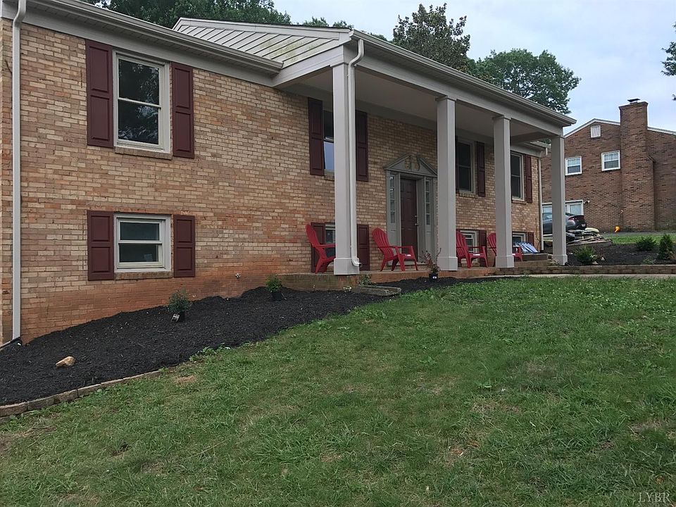 1st image of 387 Arrowhead Dr