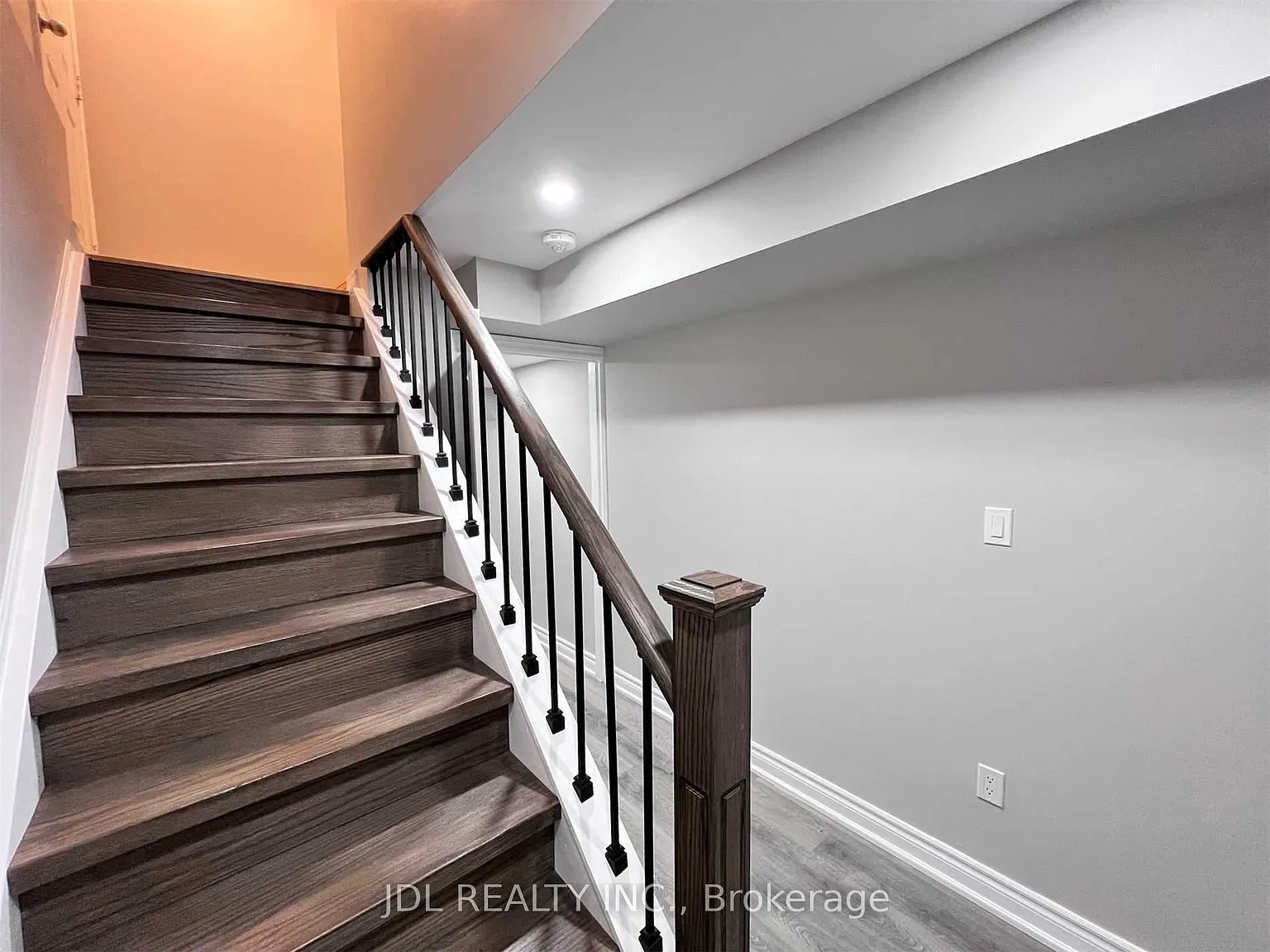 2 bed, $1,750 — Photo 2