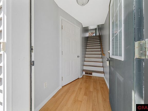 5th image of 15547 Foghorn Ln