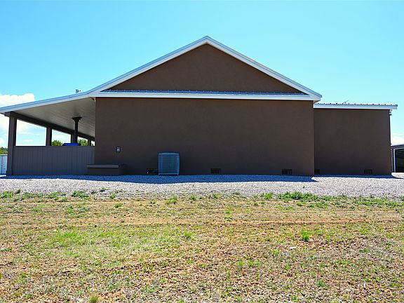 4th image of 89 Encino Dr