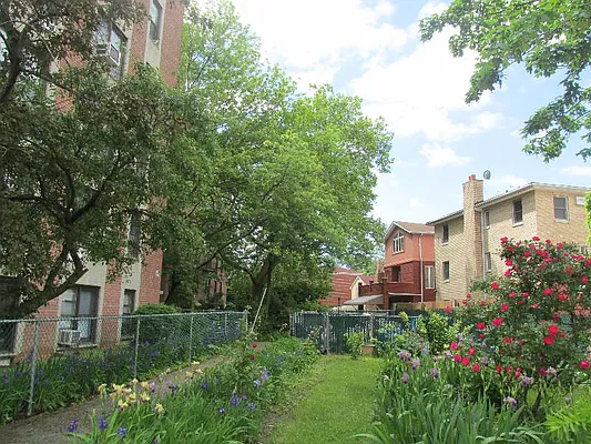 Sold by Bright Horizons Realty | media 26