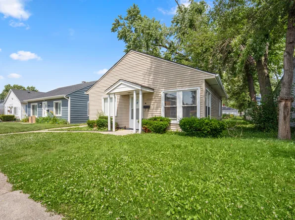 17127 Park Ave, Lansing, IL 60438