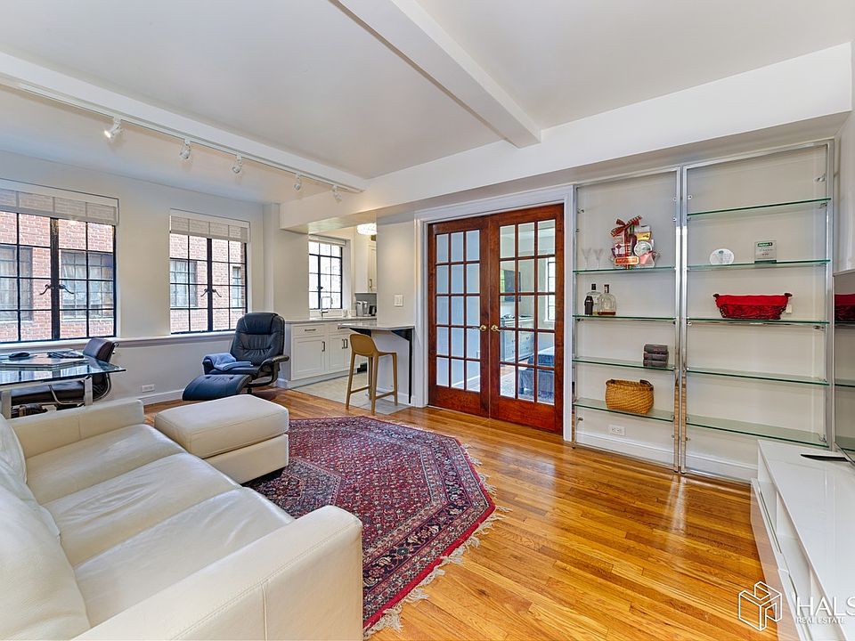 1st image of 333 E 43rd St APT 607