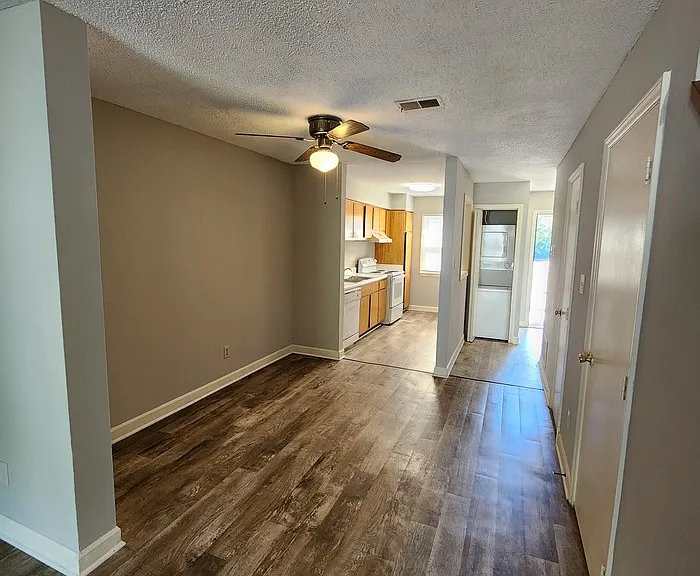 2506 Avent Ferry Rd #203 — Photo 11