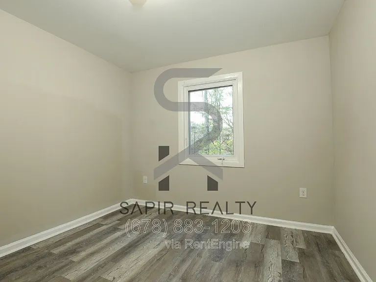 166 Anderson Ave NW #B08 — Photo 8