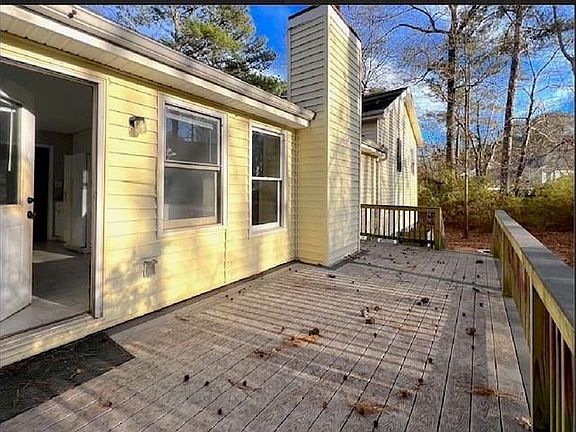 3rd image of 3110 Skyridge Ct