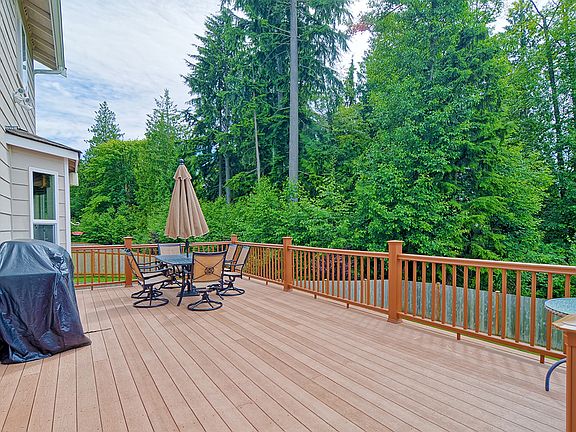 2nd image of 6500 86th Ave NE