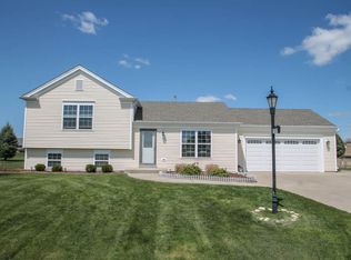 321 S Sherman St, Eagle, WI 53119
