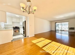 240 S Doheny Dr #304A, Beverly Hills, CA 90211