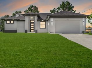 3513 41st St SW, Lehigh Acres, FL 33976