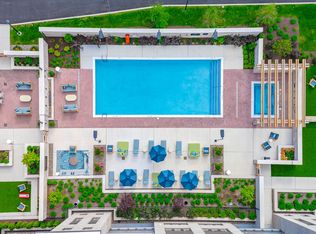 Florent, Garden City, NY 11530