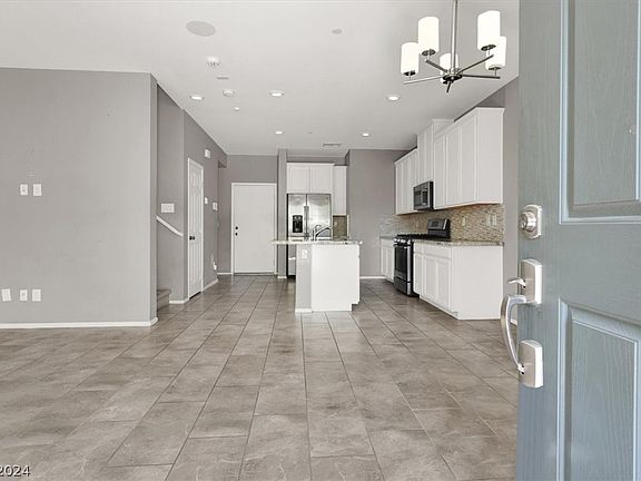 3rd image of 6498 Silver Estates Ave #1