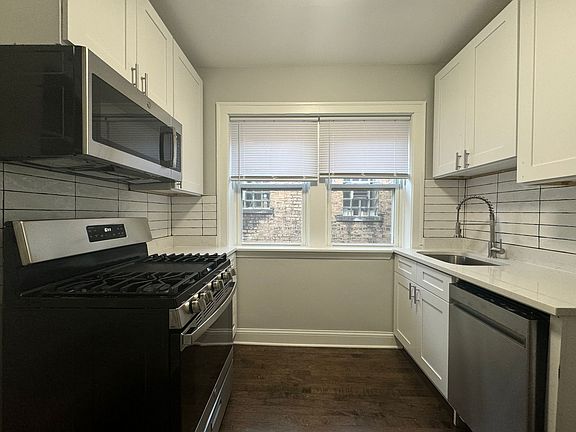 2nd image of 6507 N Bell Ave #3
