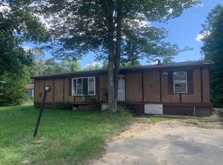 14 Reagan Dr, Rochester, NH 03839