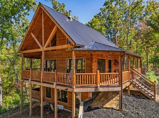 720 Lakeland Dr, Ellijay, GA 30540