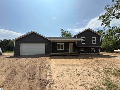 7325 Pineridge Trl, Lake Ann, MI, 49650
