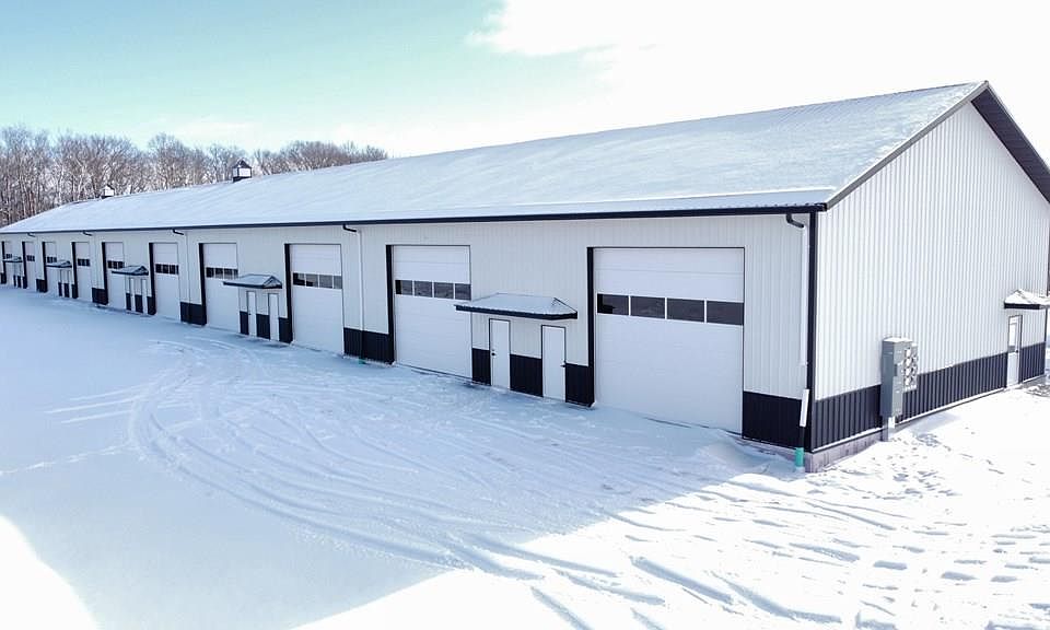 1st image of 6231 Indigo Rd #8