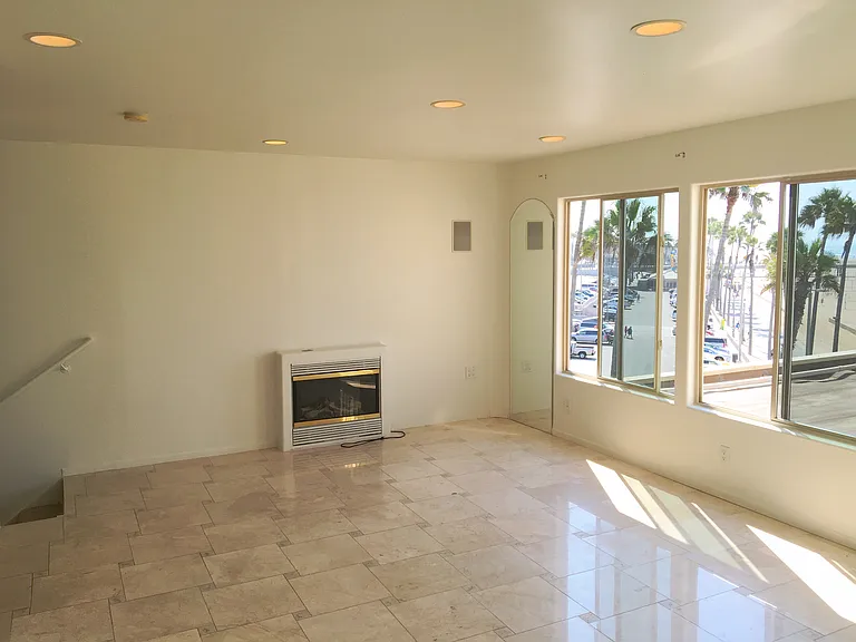 711 Pacific Coast Hwy #431 — Photo 10