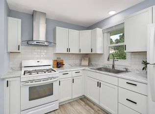 428 Howard St N, Saint Paul, MN 55119