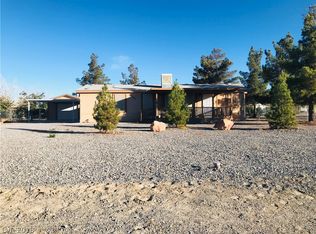 5720 E Saddletree Rd, Pahrump, NV 89061