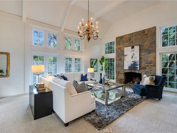 10761 Crawford Canyon Rd, Santa Ana, CA 92705