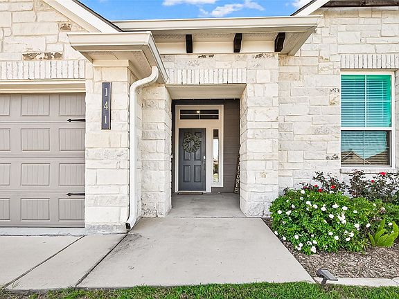 3rd image of 141 Colbys Way