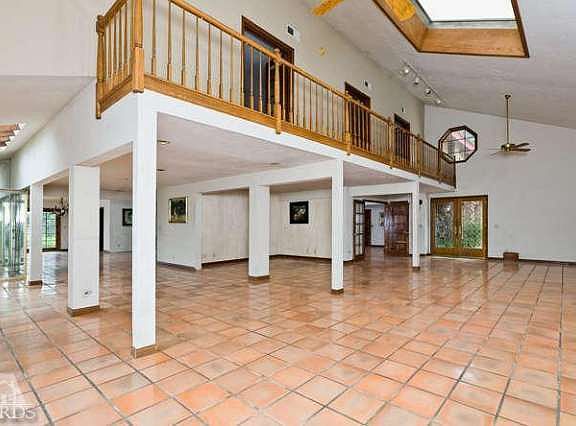 2nd image of 355 Corrine Hill Ct