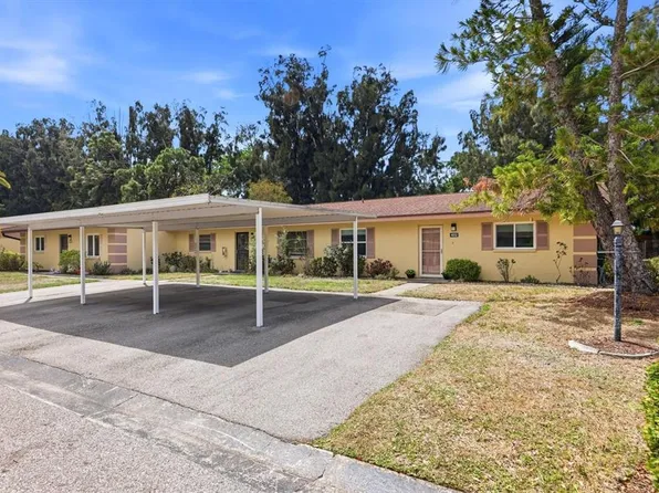 4512 Ottawa Trl #229, Sarasota, FL 34233