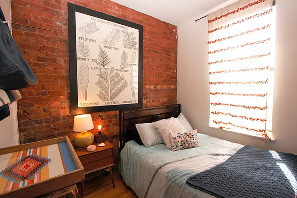 Rented by R New York | media 18