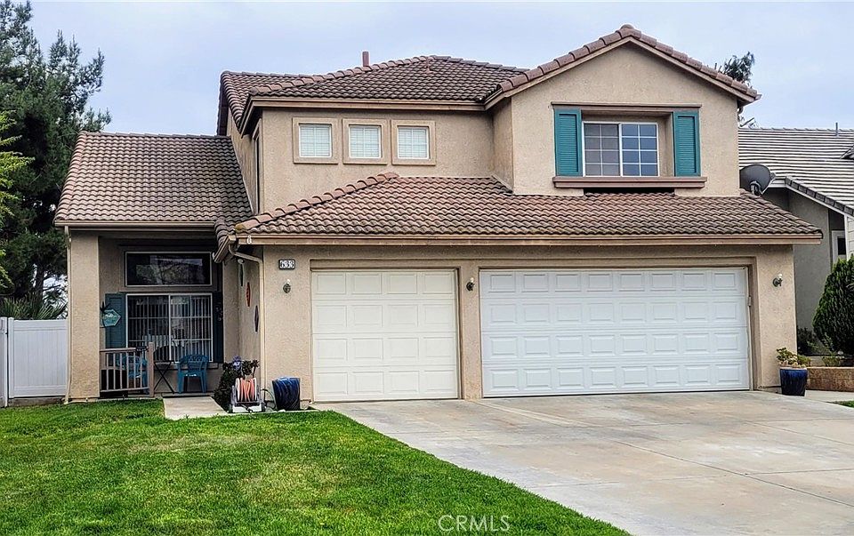 1st image of 633 Linden Cir
