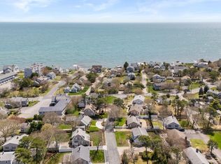 13 Hamilton Rd, Dennis Port, MA 02639