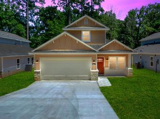 801 Cherokee Dr, Montgomery, TX 77316