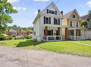 422 Grove St, Mc Kees Rocks, PA 15136