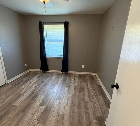 5th image of 3311 Gilbert Ave
