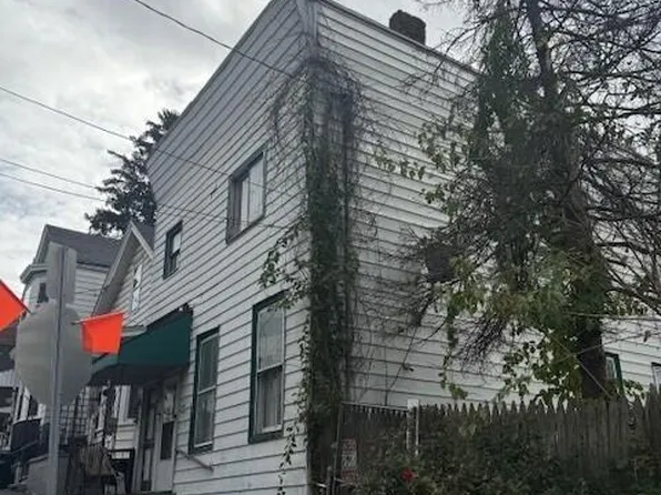 21 Lincoln Avenue, Troy, NY 12180