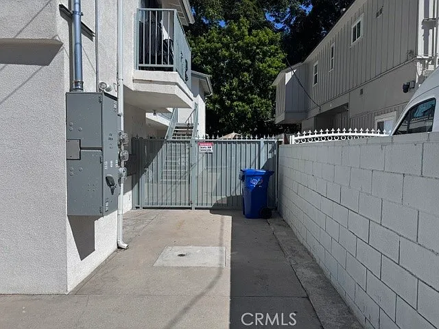 1 bed, 700 sqft, $1,700 — Photo 2