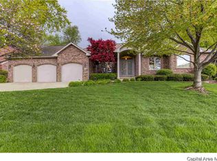 2237 Greenside Dr, Springfield, IL 62704