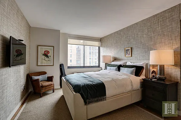 Rented by Halstead Real Estate | media 5