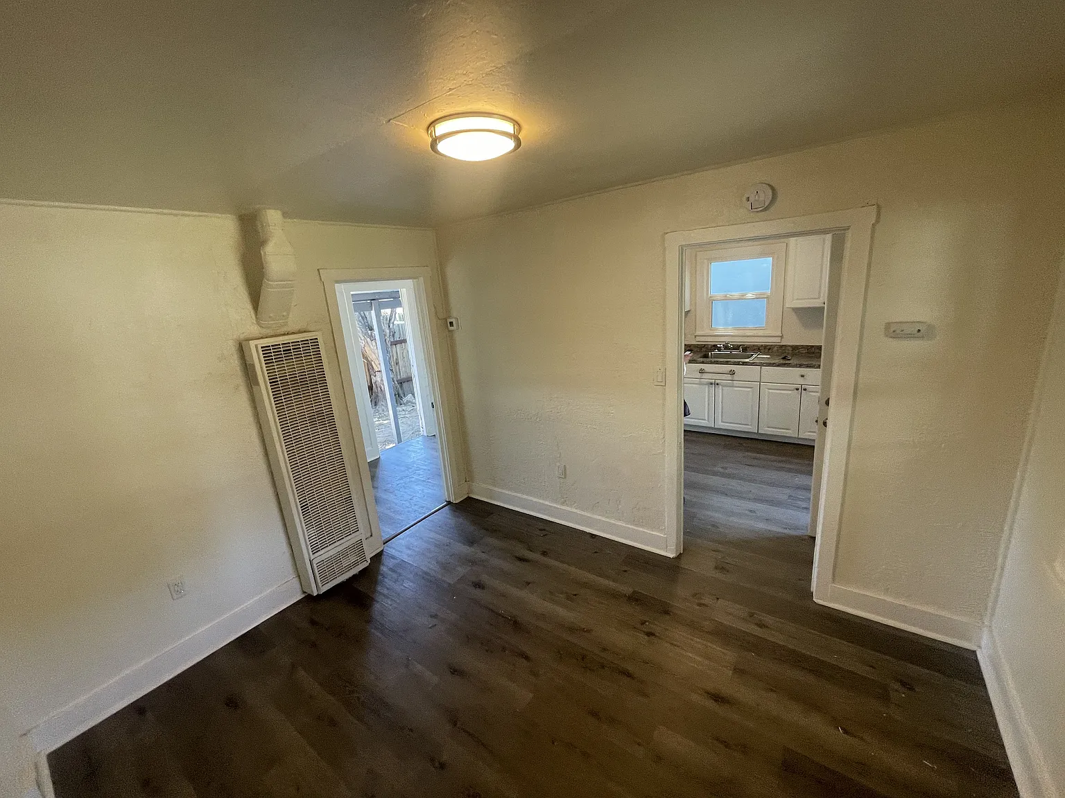 1 bed, 500 sqft, $1,450 — Photo 3