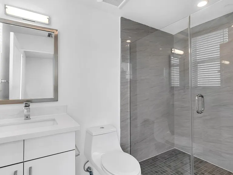 11260 Mississippi Ave #405 — Photo 24