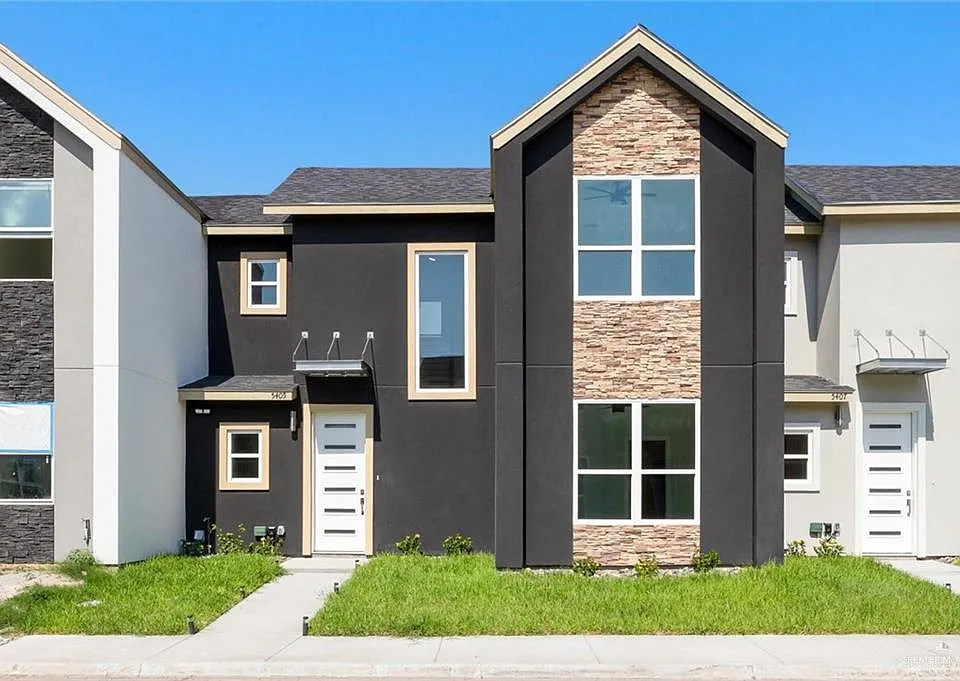 5405 N Crown Point