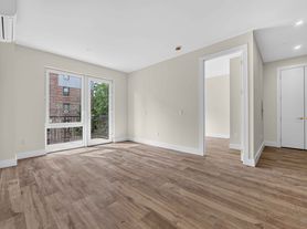 151 Hawthorne St