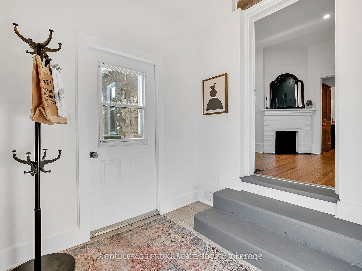 3 bed, $3,200 — Photo 3