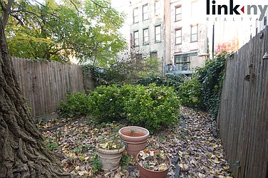 Rented by Link NY Realty