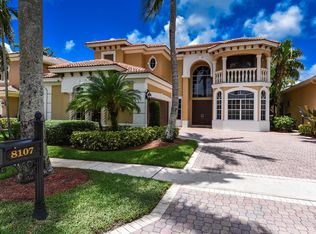 8107 Valhalla Dr, Delray Beach, FL 33446